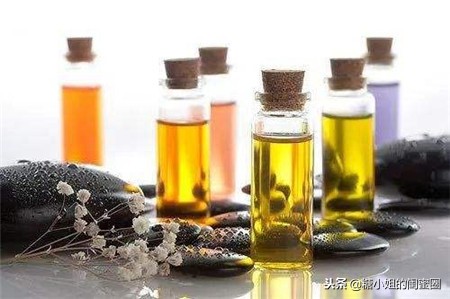 谨慎这几个护肤品一起用会烂脸,绝对不能一起使用的护肤品