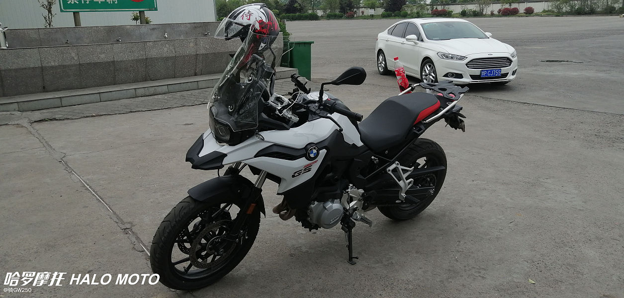 宝马摩托f750gs低配和高配的区别,宝马f750gs外观可以改成1250吗