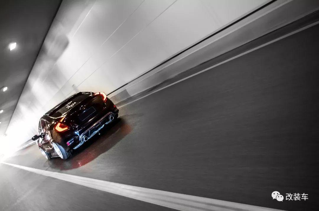 我不再是秒天秒地的10代思域，而是不务正业的手动玩家！