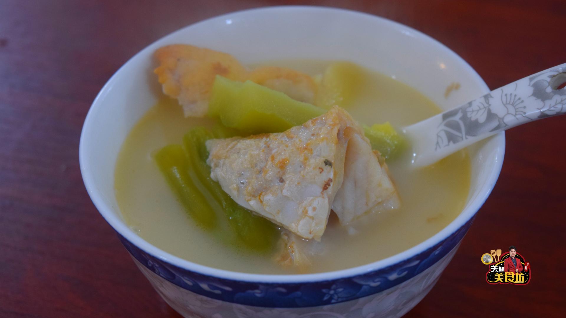 鱼汤这样做最好喝，鲜甜美味，做法简单，上桌就扫光