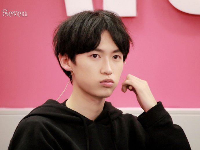 「星座密码」盘点娱乐圈白羊座小鲜肉男艺人朱一龙鹿晗吴世勋查杰