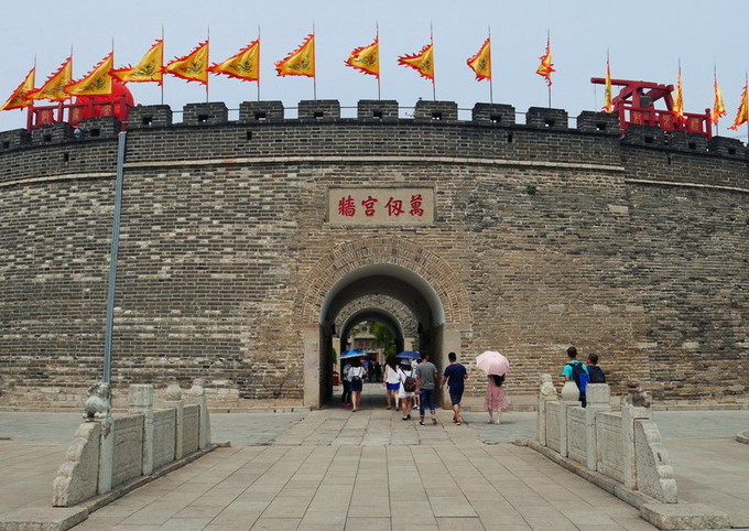 鏇查槣瀛斿簷鍥涘杞洖,鏇查槣瀛斿簷涓囦笘甯堣〃鍖鹃