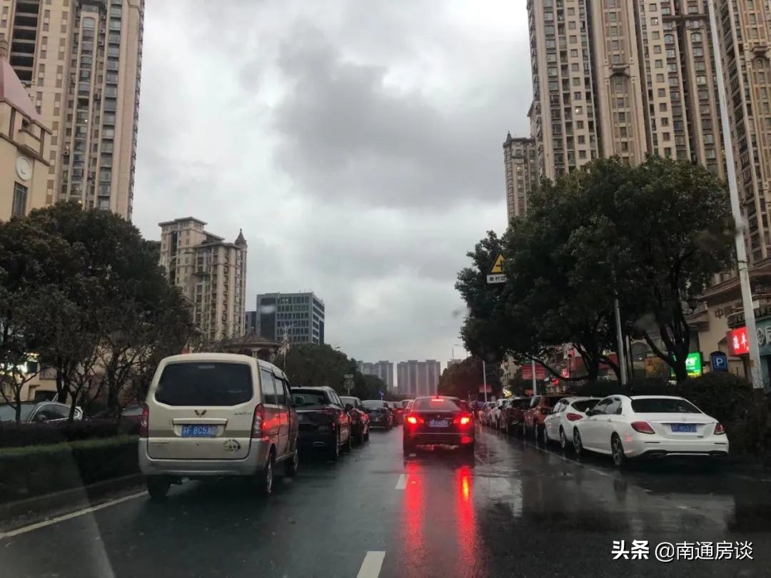 焦虑满格！价格暴涨、一位难求，南通市区车位现状曝光
