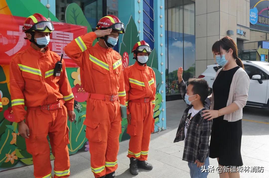 走进防震减灾科普馆,防震减灾科普知识进公共场所