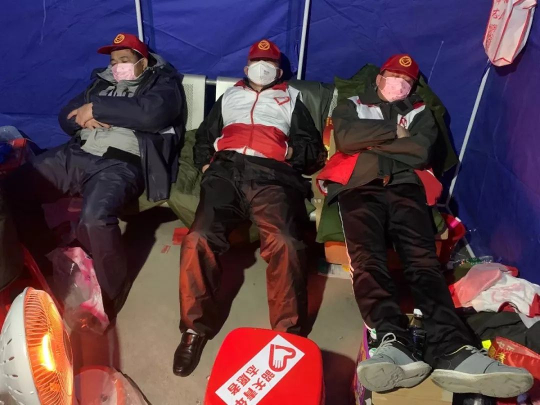 疫情换头像,疫情不好不换头像