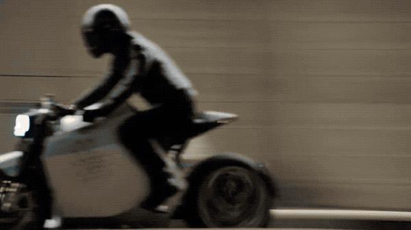 国人制作机器人,国产首款“可拆装电摩”来了