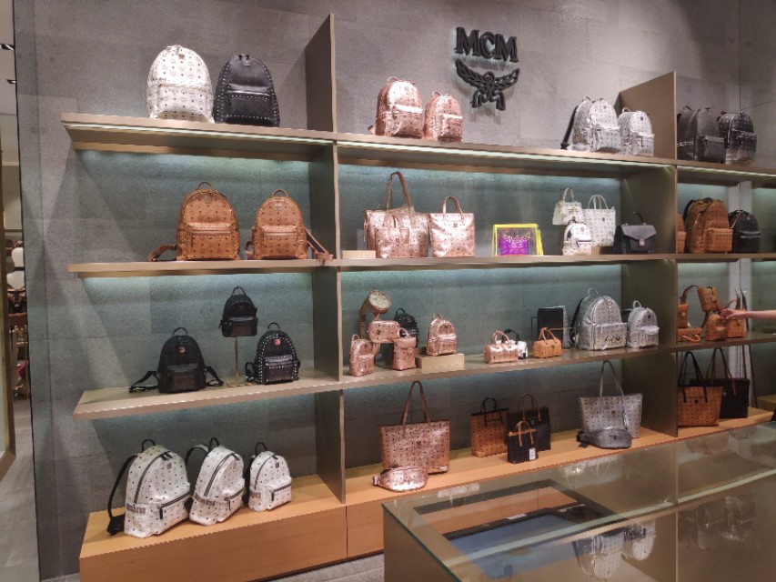 普吉岛王权免税店必购清单,普吉岛王权免税店为什么免费