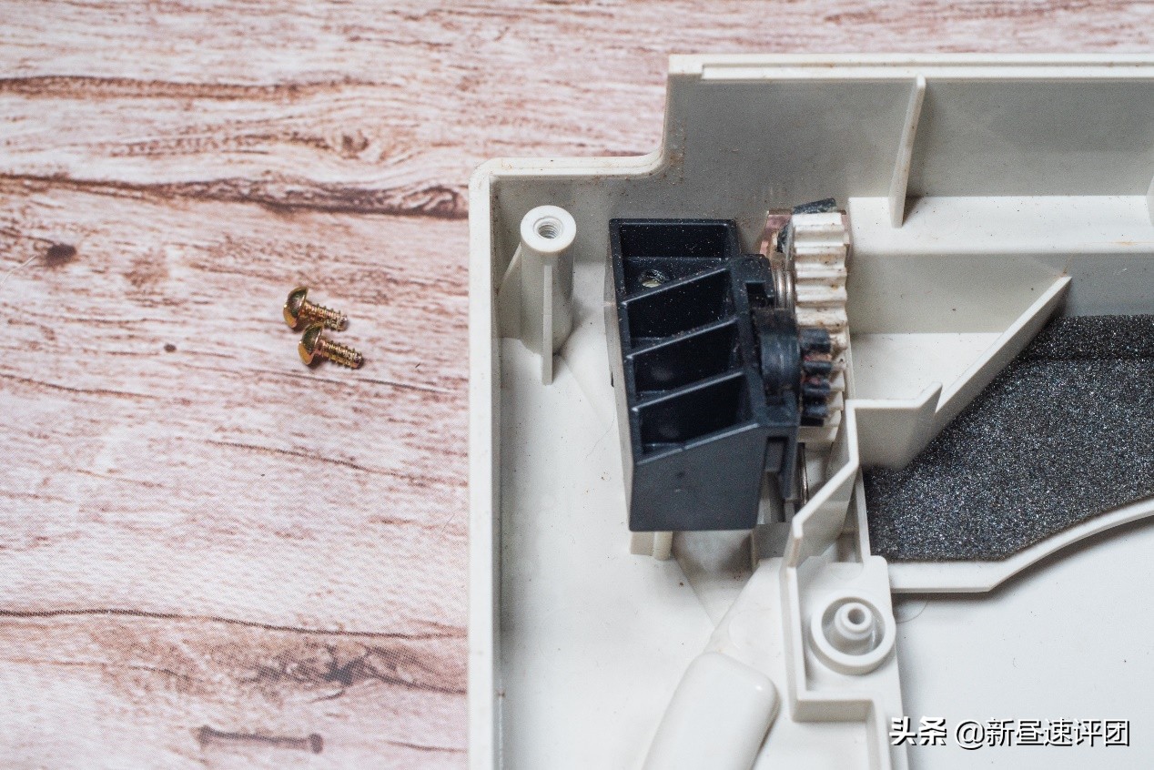 翻新修复DreamCast游戏机：好端端的产品，差点让公司倒闭