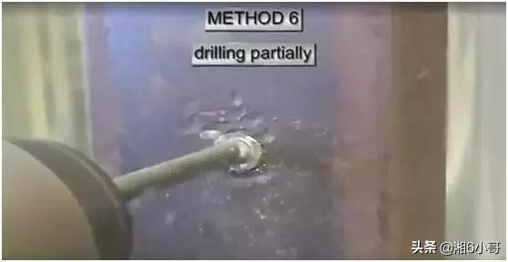 修车螺丝断了怎么取,修车时很紧的螺丝怎么拧下来