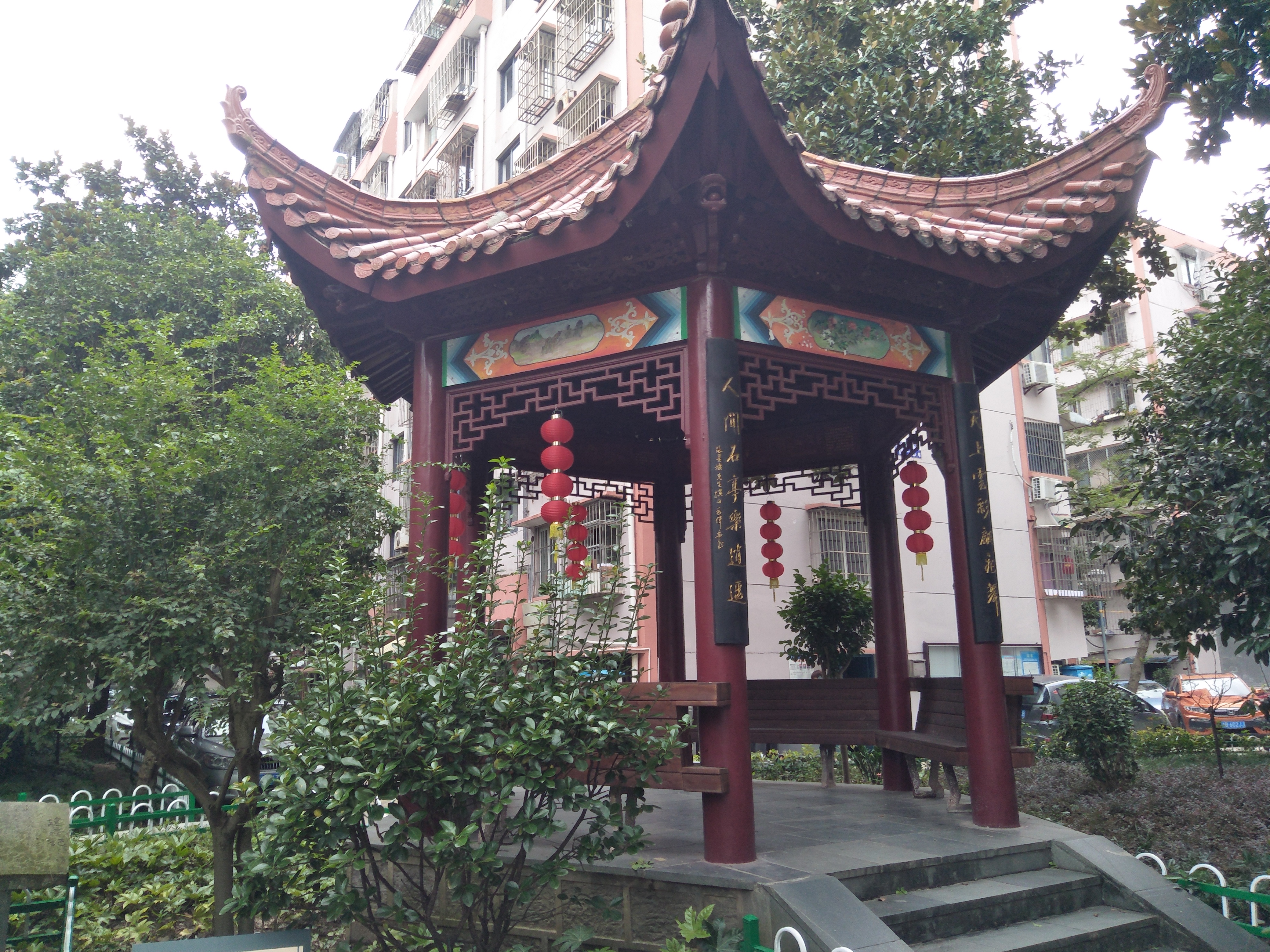 月湖旁，云石街的由来你知道吗？跟陨石有关系不？