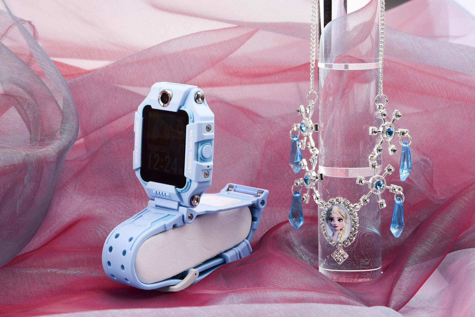 小天才电话手表z6冰雪,applewatchultra2和小天才z9冰雪奇缘