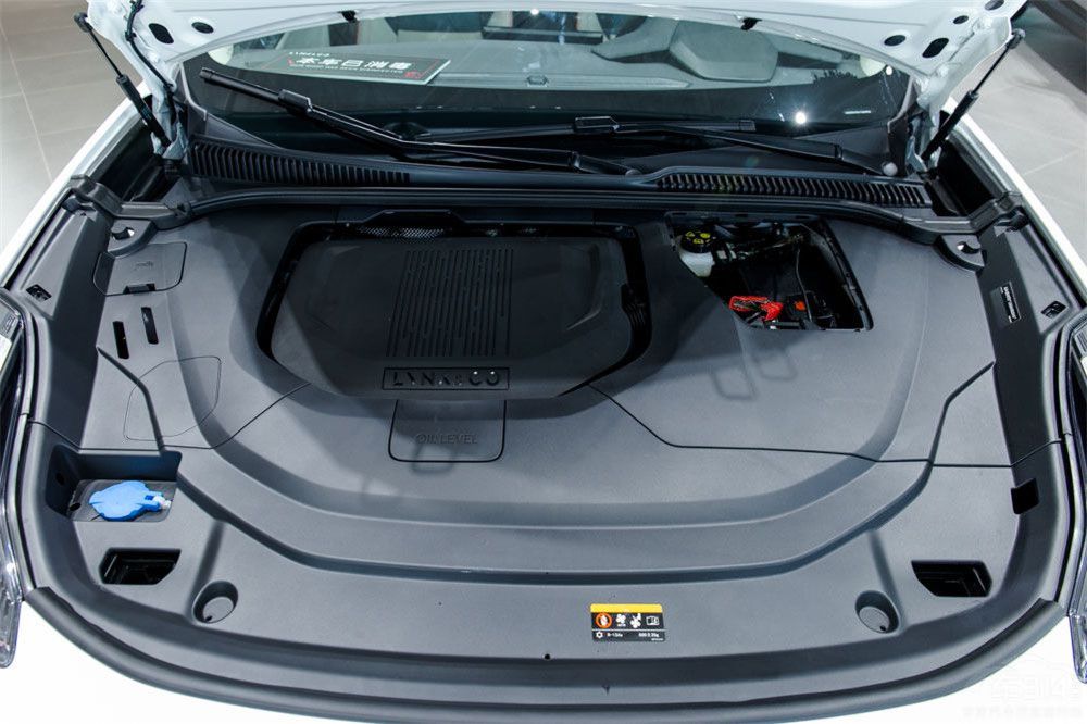 领克02hatchback和思域hatchback,两厢思域二手还是买新车好