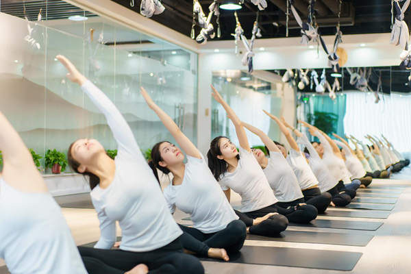 单色瑜伽教练培训西安,西安市瑜之境瑜伽教练培训学院