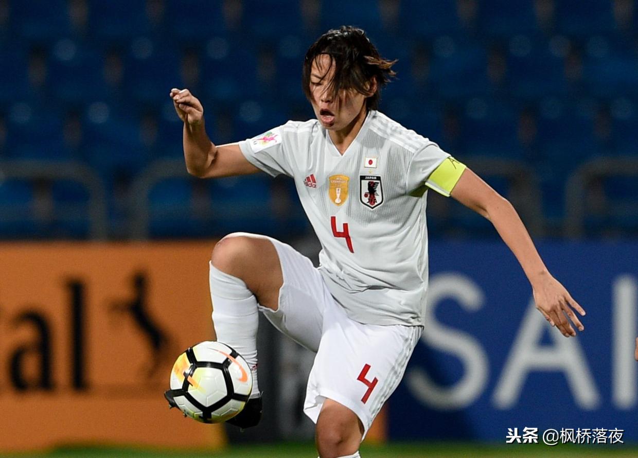 女足王霜亚洲杯夺冠回家视频,为中国女足夺冠骄傲