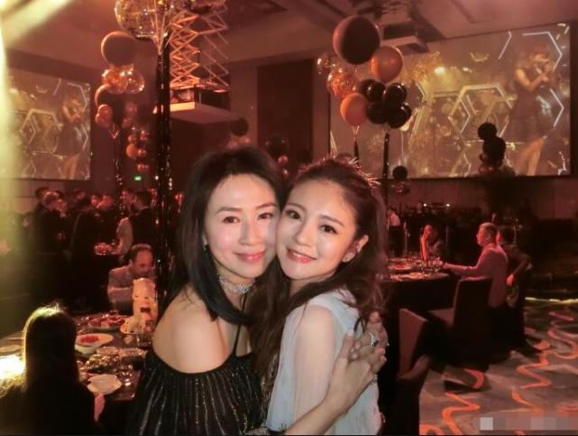 章子怡刘嘉玲近况,刘嘉玲去世了