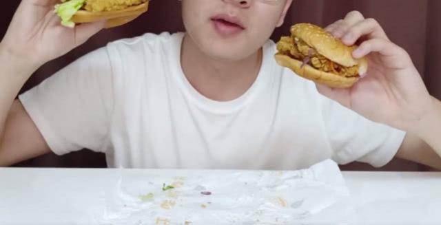 肯德基的汉堡和华莱士的汉堡,华莱士肯德基汉堡价格对比