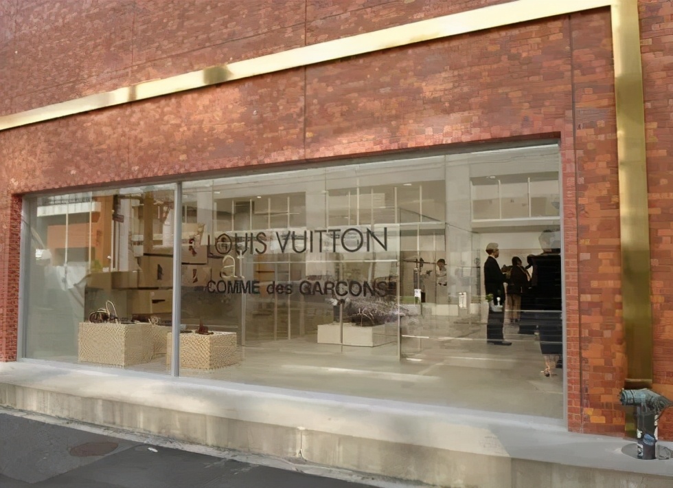 lv路易威登成都,lv和川久保玲的联名