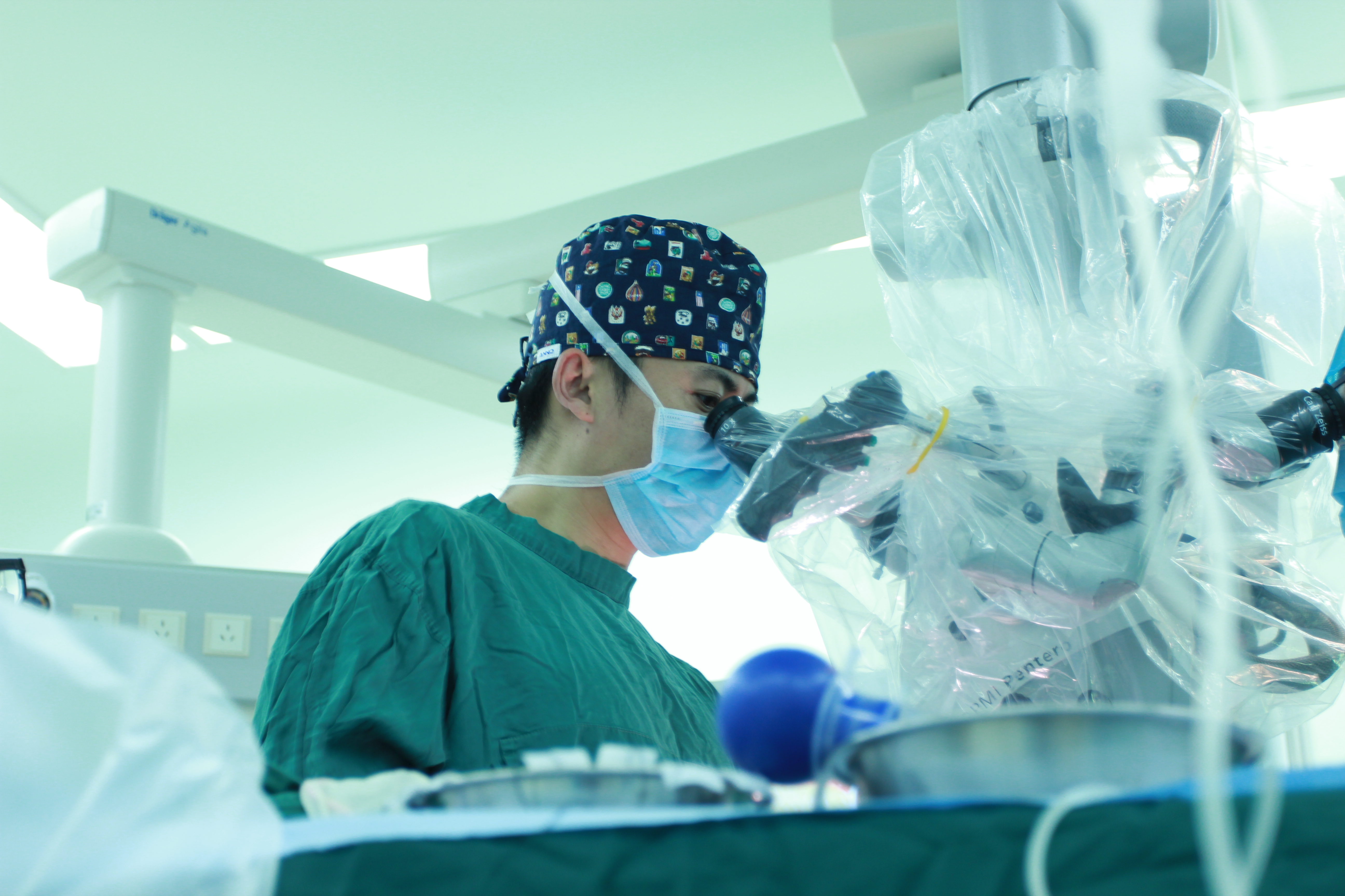 腰椎间盘突出膨出脱出哪个严重,腰椎4-5节膨出突出脱出保守治疗