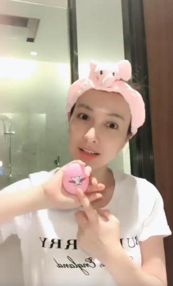 晚上护肤的正确步骤吴昕,吴昕分享日常护肤过程