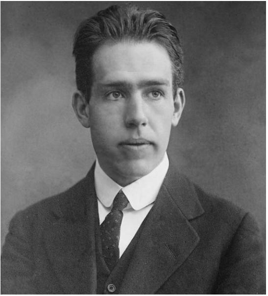 爱因斯坦与玻尔争论内容,爱因斯坦和玻尔天才简史