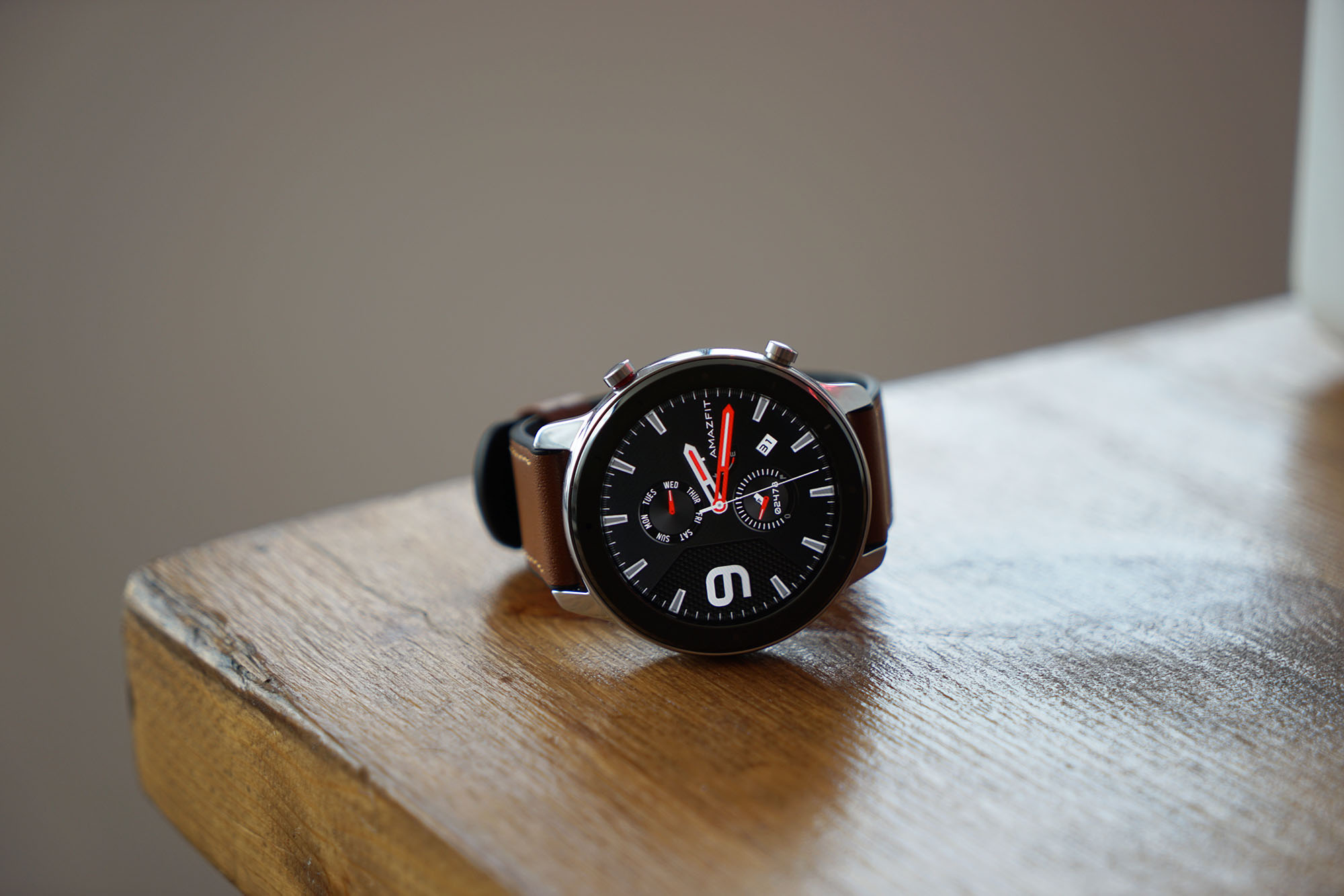 amazfit跃我gtr2e测评,华米智能手表amazfitgtr防水吗