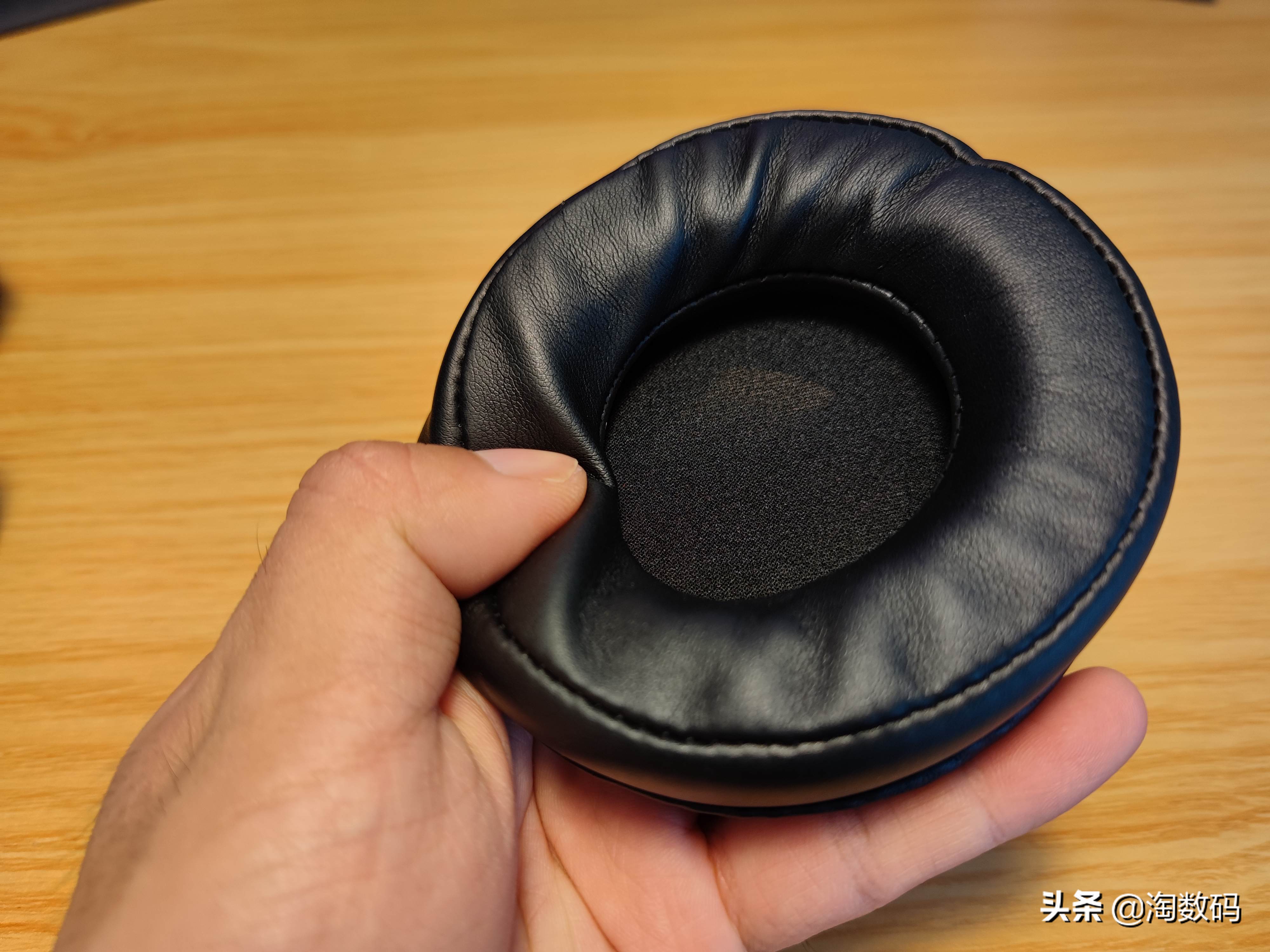 拆验声卡辩真身：￥49元因丑贬值虚拟7.1声道游戏耳麦，爆拆验票