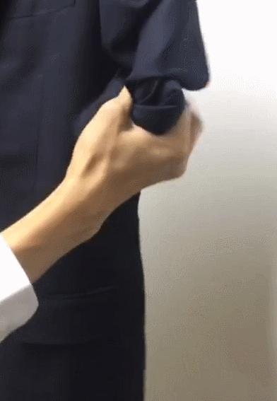 小米颠覆行业暴利，1989西装比肩30000杰尼亚，网友：阿玛尼要降价