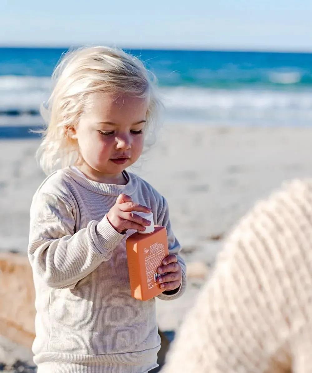 宋轶用的是什么保湿防晒喷雾 (宋轶防晒霜有多厉害)