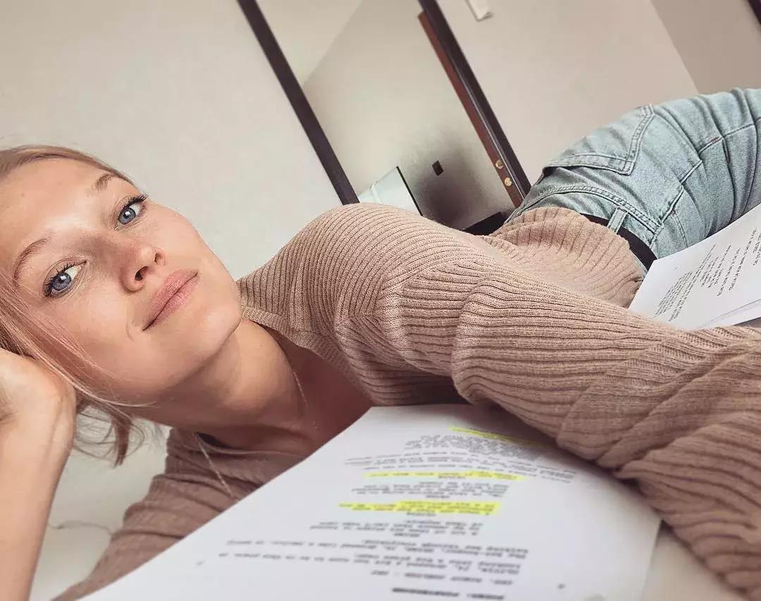 一年四季都涂防晒霜是有必要的吗,一年四季都要涂防晒和用维生素