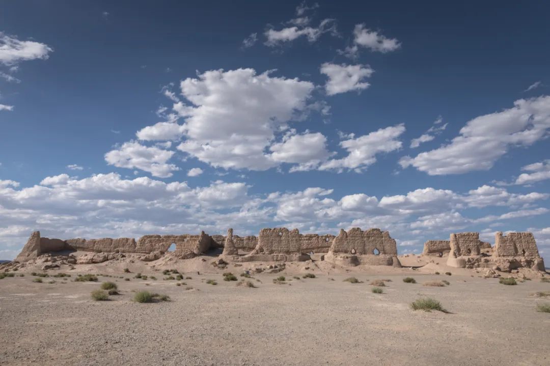 敦煌为什么会是佛教圣地,敦煌为什么能闻名世界