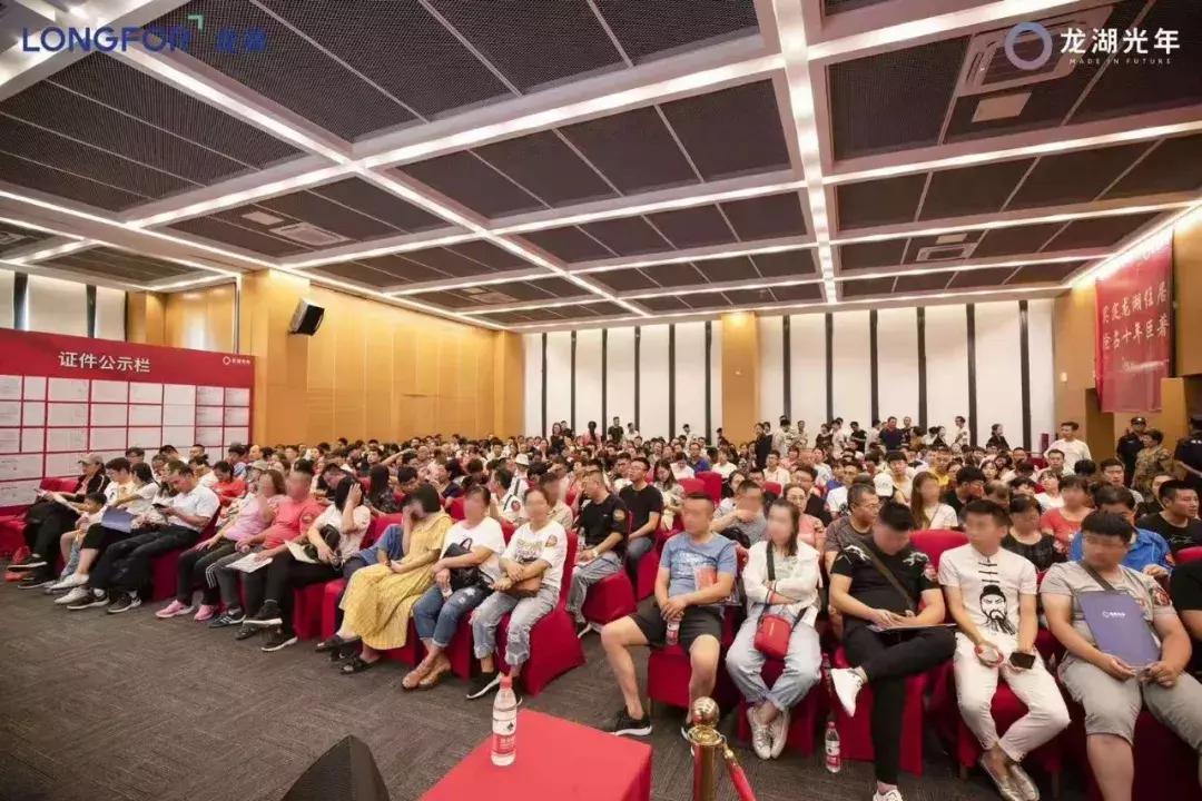 西海岸新区8月房价走势图,西海岸新区十大火热楼盘