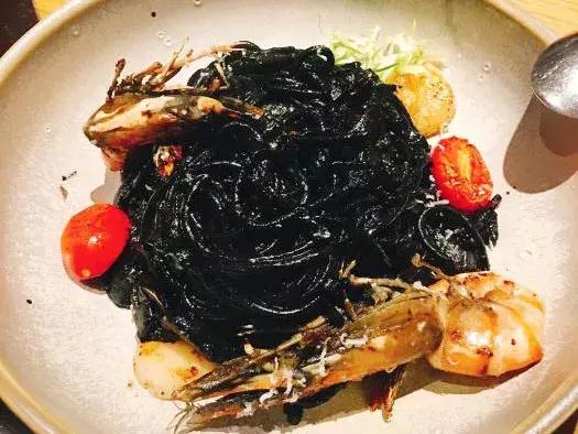 3号线有啥好吃的,1号线和3号线有什么好玩的地方