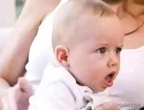 1岁宝宝被痰堵住窒息，化痰，最好用的办法是这5个