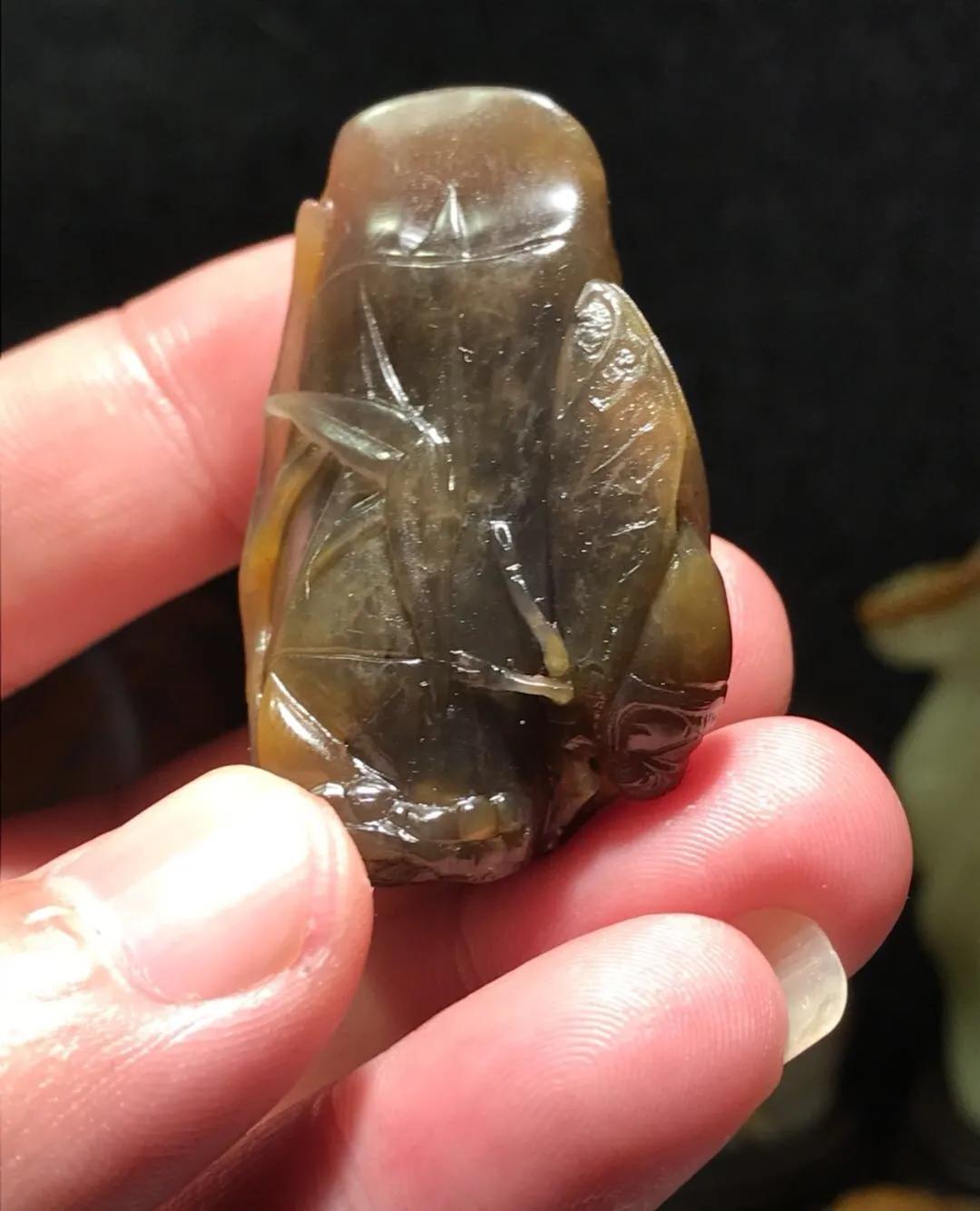 寿山田黄石图片,寿山黑田冻简介