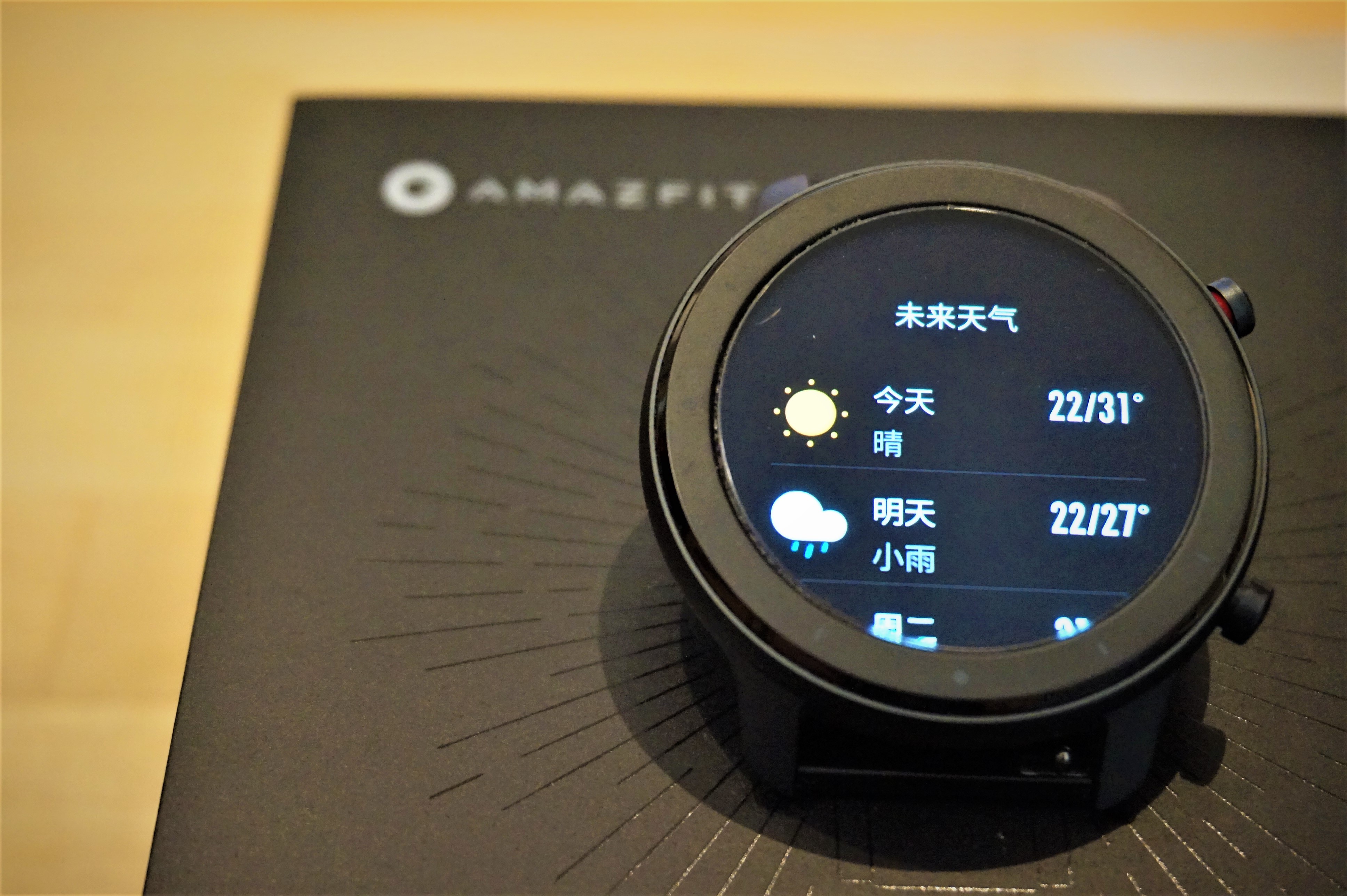 applewatch能和哪款手表相媲美,有了智能手表还要买智能手环