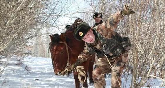 100张中国海防巡逻图,看哭了盘点中国军人的戳泪瞬间