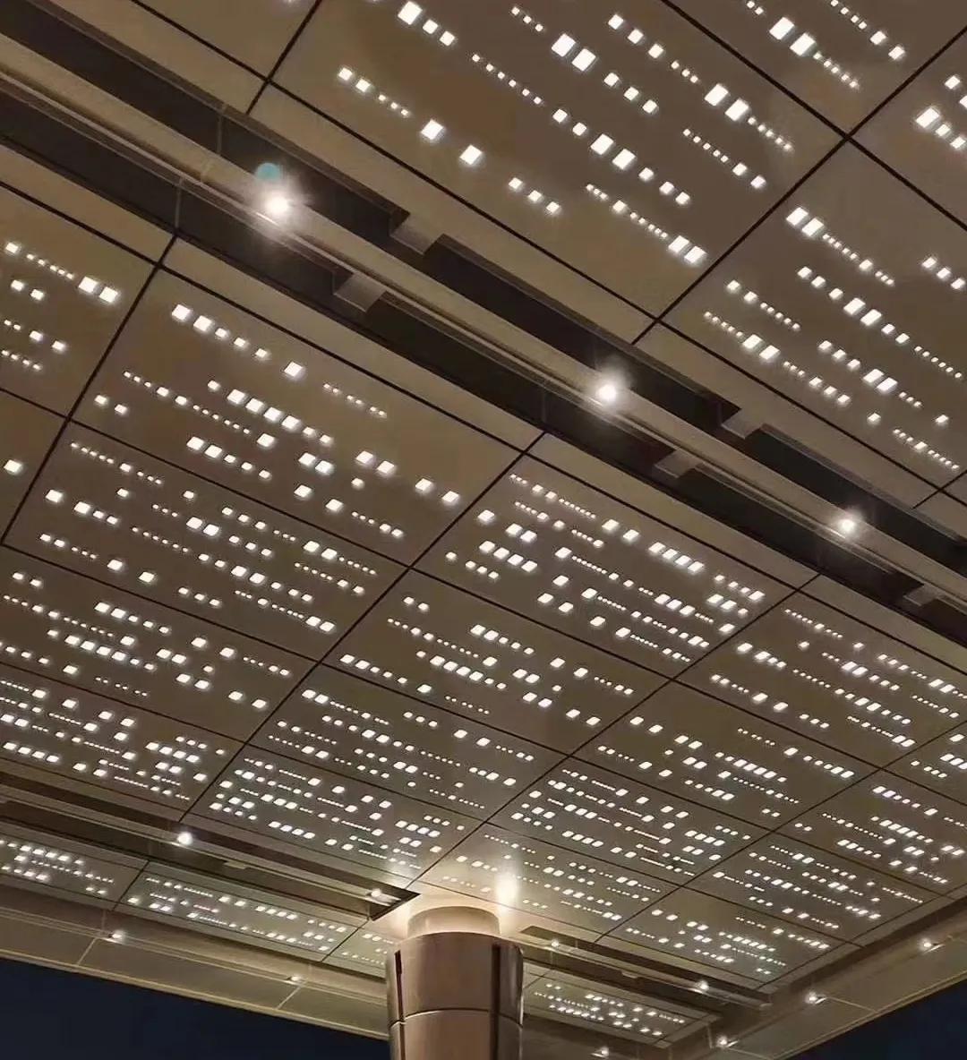 只需一片铝板，百变造型任你定