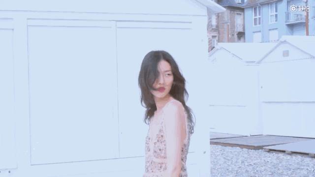 陈伟霆近期恋情,陈伟霆跟国际超模合照