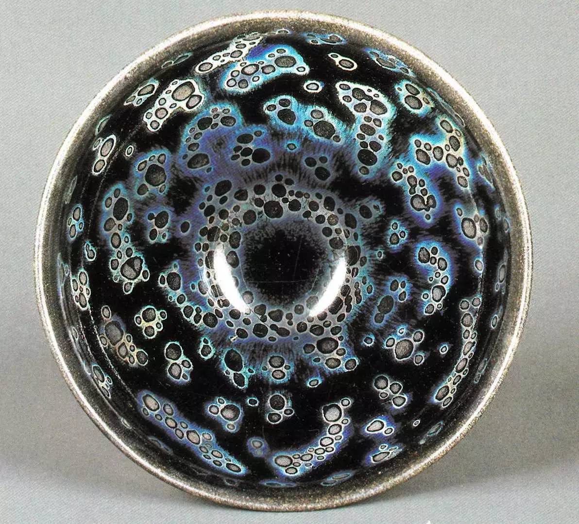 日本国宝曜变建盏,日本天目曜变天目盏展示