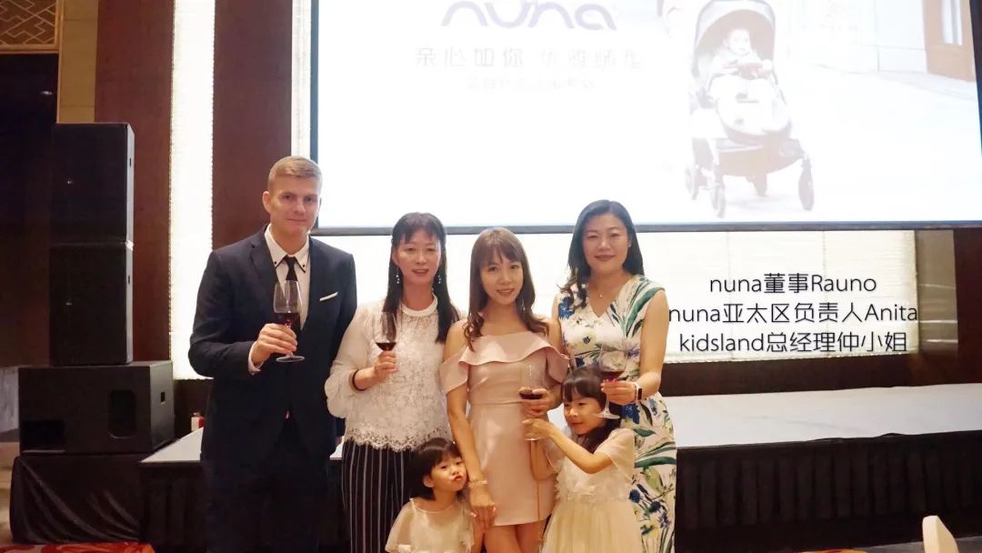 开店8年感谢大家一直信任,开店十年感谢老顾客一直支持