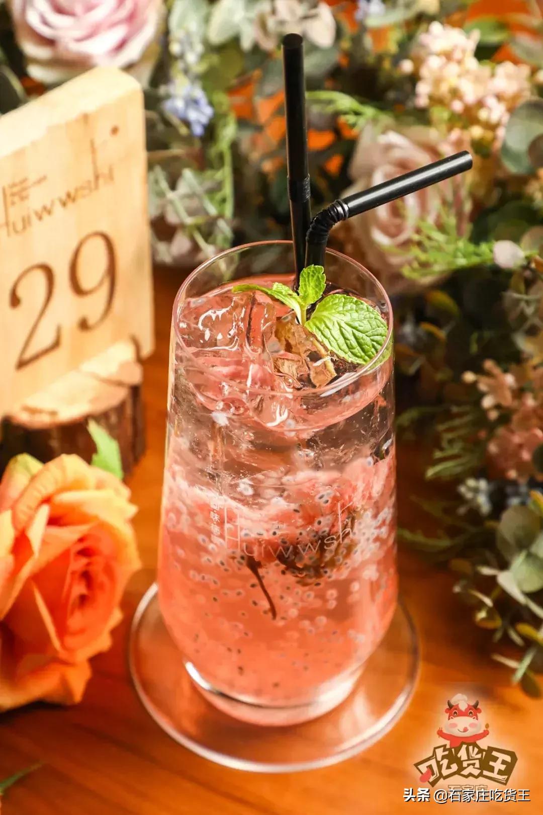 闅愯棌浜庨椆甯傜殑绉樺瘑鑺卞洯,鍖楀浗灏忚绉樺瘑鑺卞洯