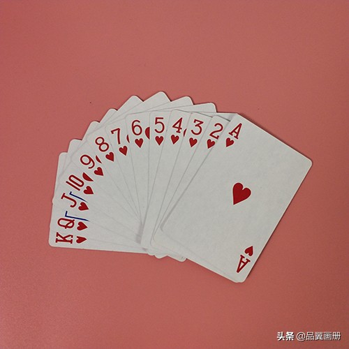 为什么更多人选择广告扑克牌？纸牌纯正不花哨，爱好者的百变搭档