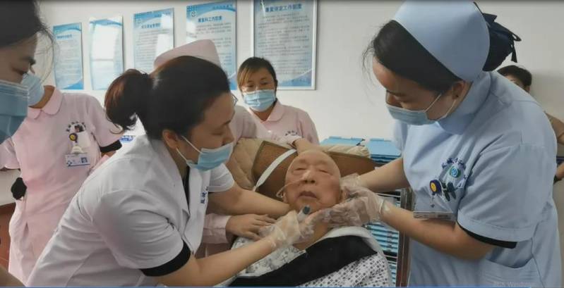 盐城协和医院——省人医专家至盐城进行吞咽障碍筛查公益培训