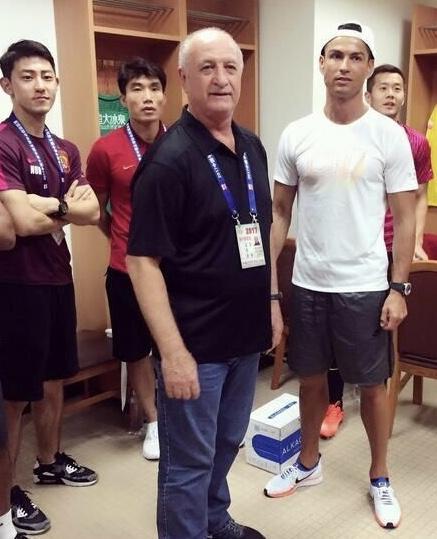 斯科拉里与c罗中超开幕,中超俱乐部买得起c罗吗