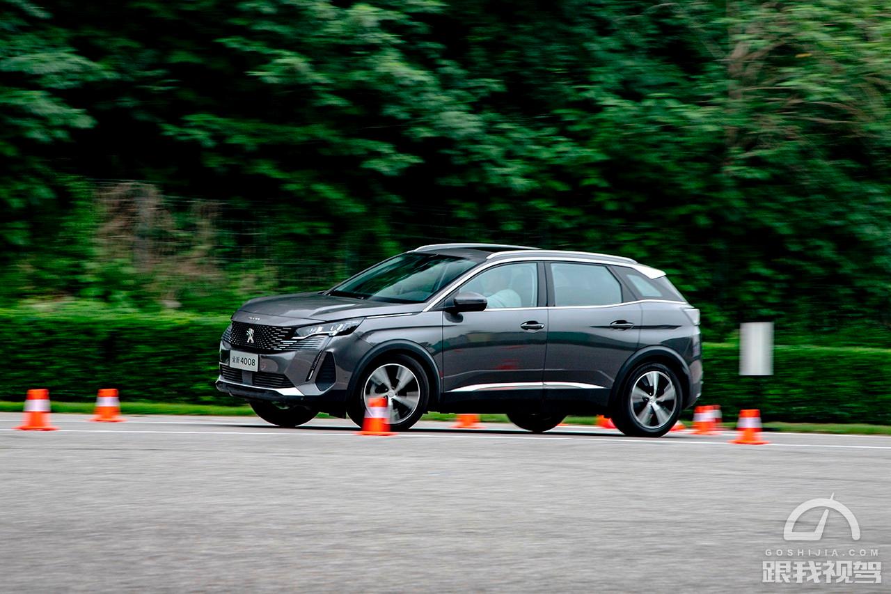 4008途岳荣放测试,rav4荣放对比标致4008
