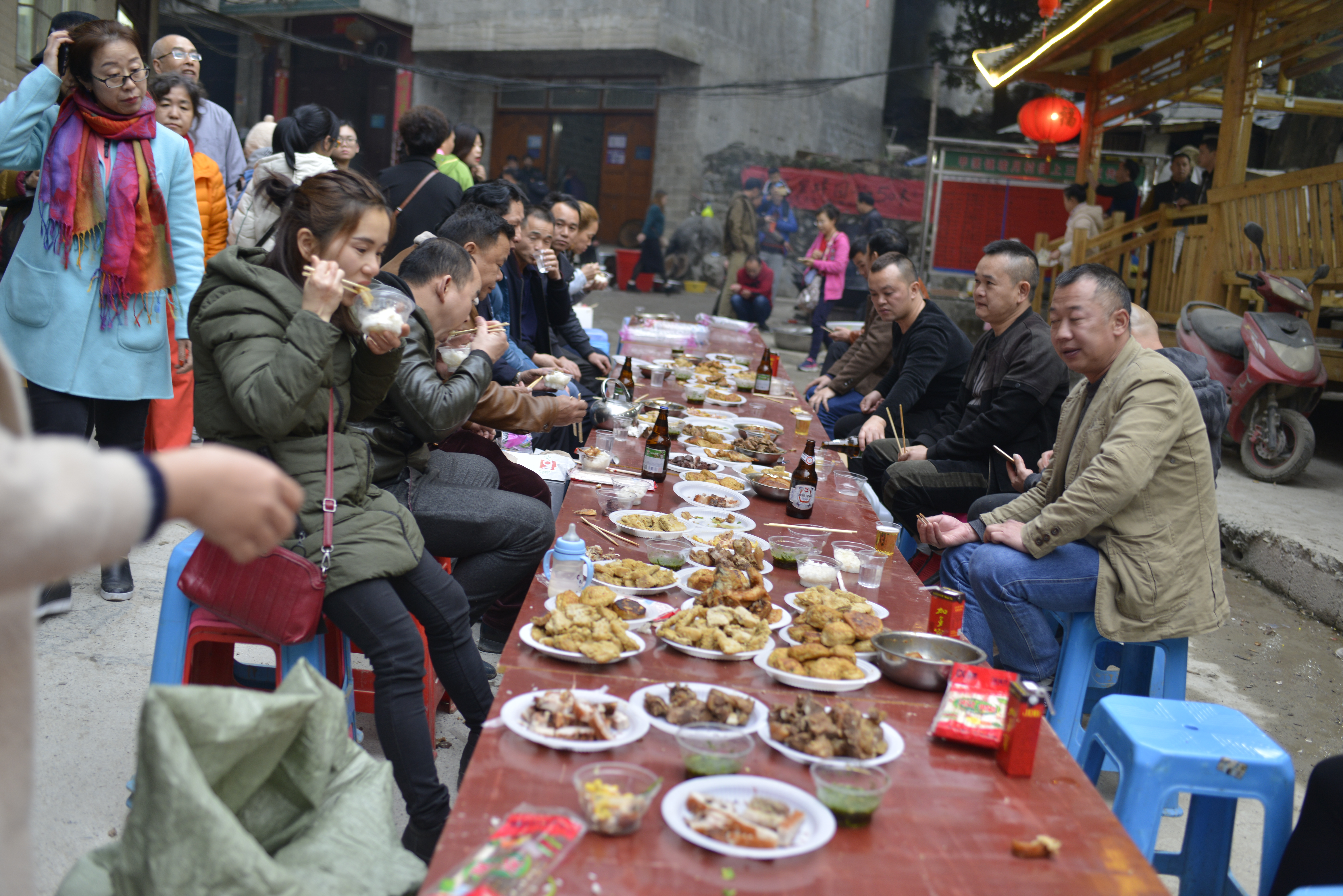 巴马长寿老人有什么说法,广西巴马长寿的真实原因