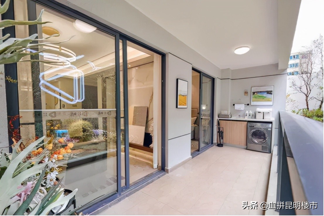 二层小洋楼自建房小户型,低首付低总价买三室两卫小洋楼