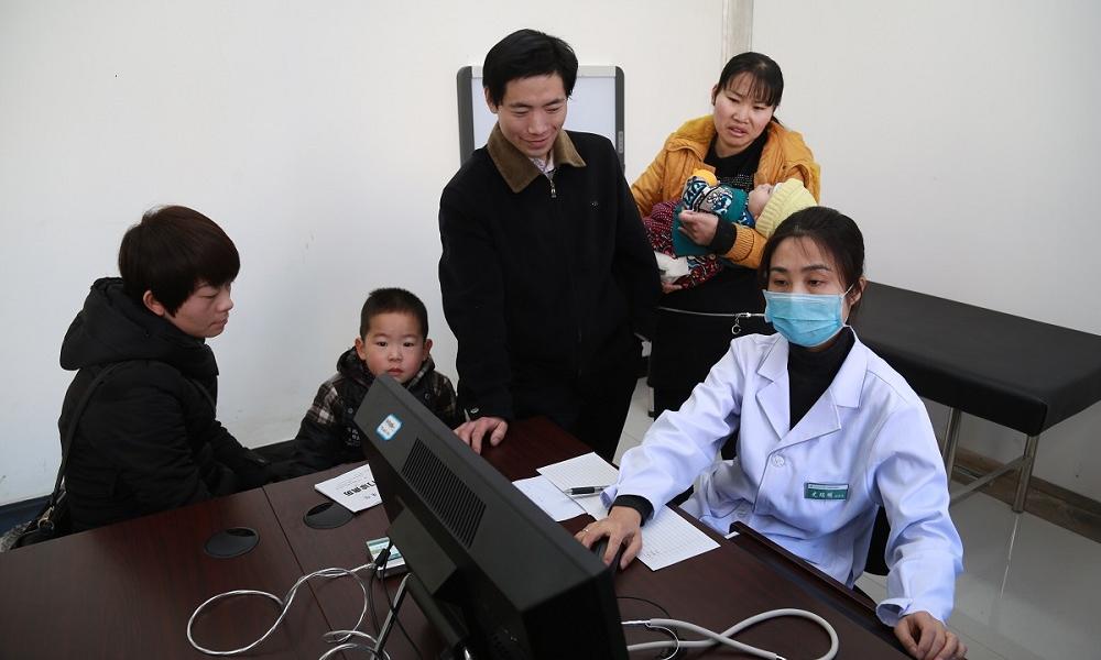 小孩不小心误食体温计水银怎么办,小孩子误食温度计的碎玻璃怎么办