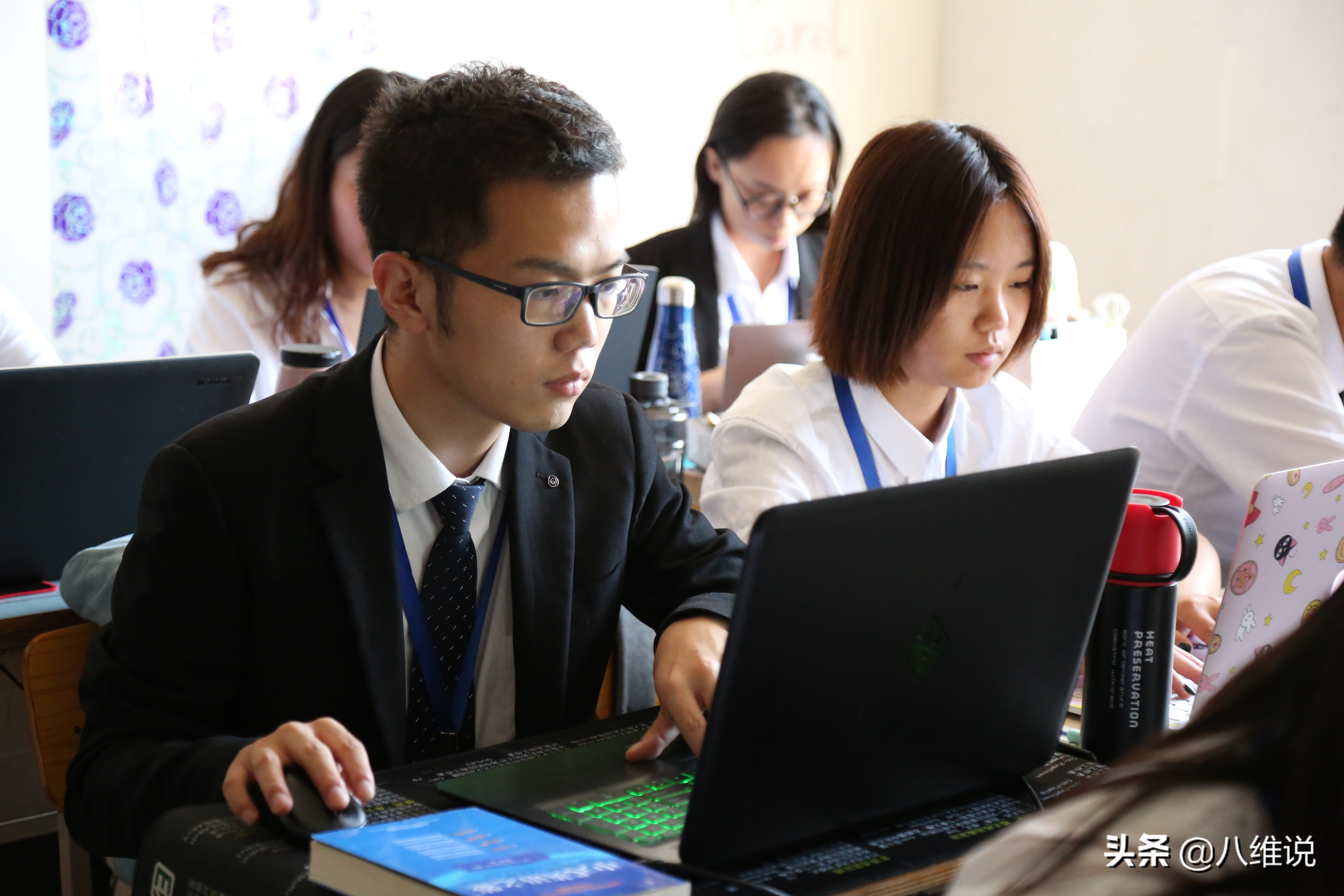 教师节老师送礼物一般送多少,教师节老师送礼物多少合适