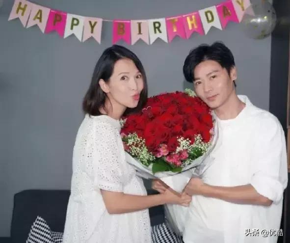 不管生几胎都可以恢复的瑜伽动作,怀孕可以做一字腿瑜伽吗